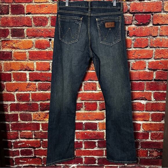 Wrangler 32x34 - Picture 7 of 9